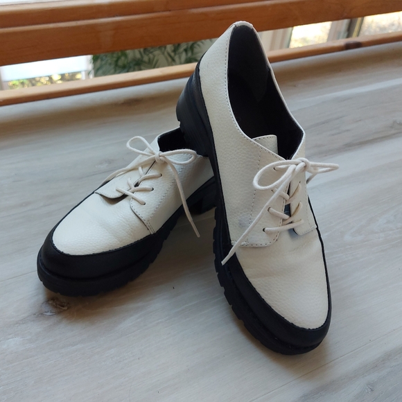 BC vegan leather oxfords - Picture 3 of 6